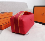 HM BRIDE-A-BRAC 25 RED CANVAS