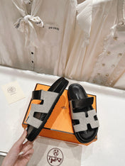 CHYPRE SANDAL BLACK LAMBSKIN AND SILVER DENIM
