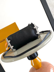 SLIM TRUNK 23 IN BLACK CALFSKIN SILVER HARDWARE