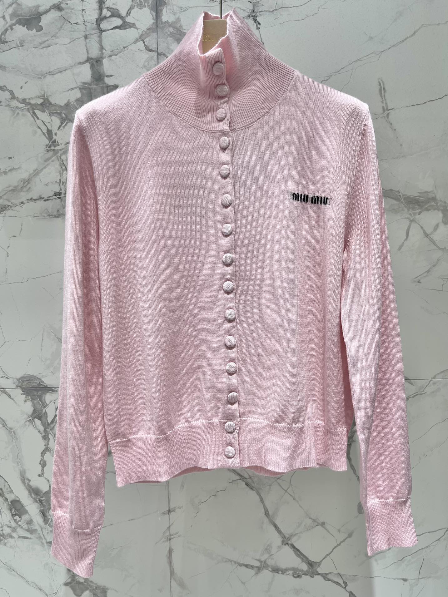 MIUMIU CARDIGAN STYLE 81