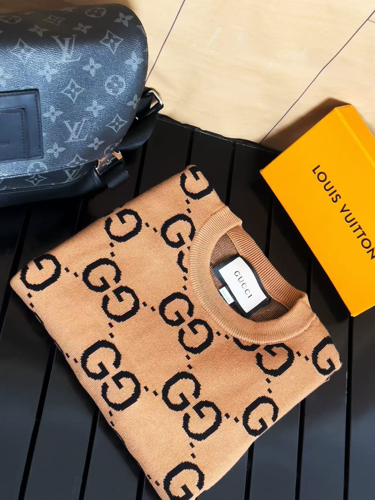 GG Camel/Wool Jumper Black Monogram