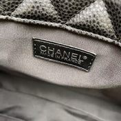 CC CLASSIC FLAP BAG 46 IN BLACK QUILTED CALFSKIN