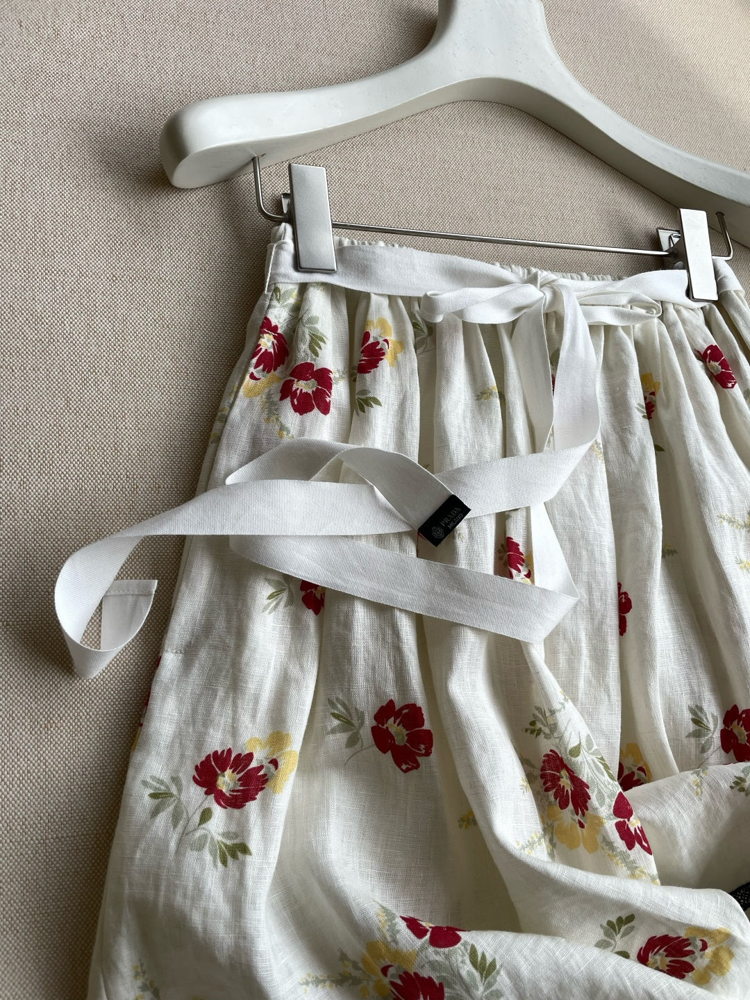 PRADA 26S FLORAL PRINT MIDI SKIRT STYLE 954