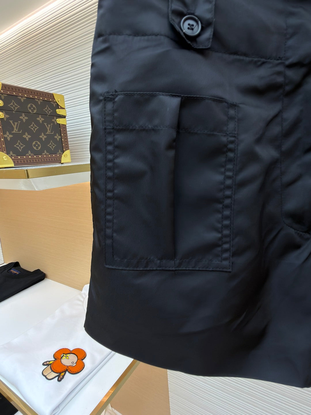 PRADA 26S NYLON SHORTS STYLE 964