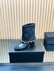 CHANEL 25S LOW BOOTS 65MM IN BLACK CALFSKIN GOLD HARDWRE