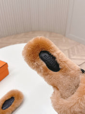 HM 25S ORAN SANDAL IN CLAY ORANGE SHEARLING WITH SILVER HARDWARE