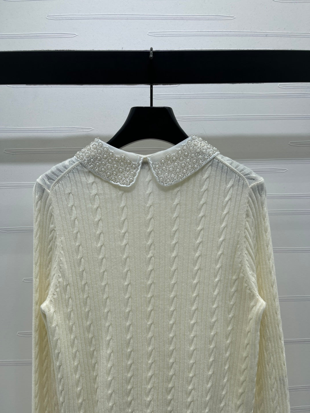 MIUMIU CARDIGAN STYLE 610