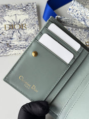 DIOR 25S 30 MONTAIGNE DAHLIA WALLET 11 IN GRAY DIOR OBLIQUE JACQUARD