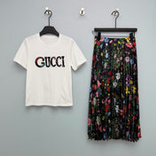 GUCCI 26S T-SHIRT AND PLEATED SKIRT SET 383