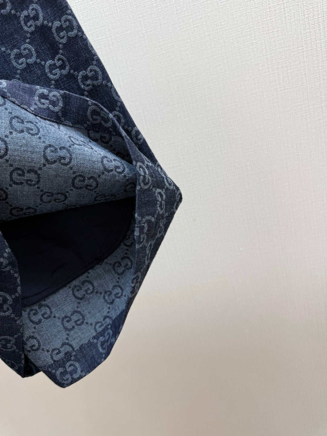 GUCCI 26S DENIM SHORTS 368