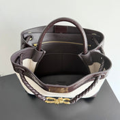 BOTTEGA VENETA 25S MEDIUM ANDIAMO 32 IN IVORY DARK BROWN CALFSKIN AND CANVAS