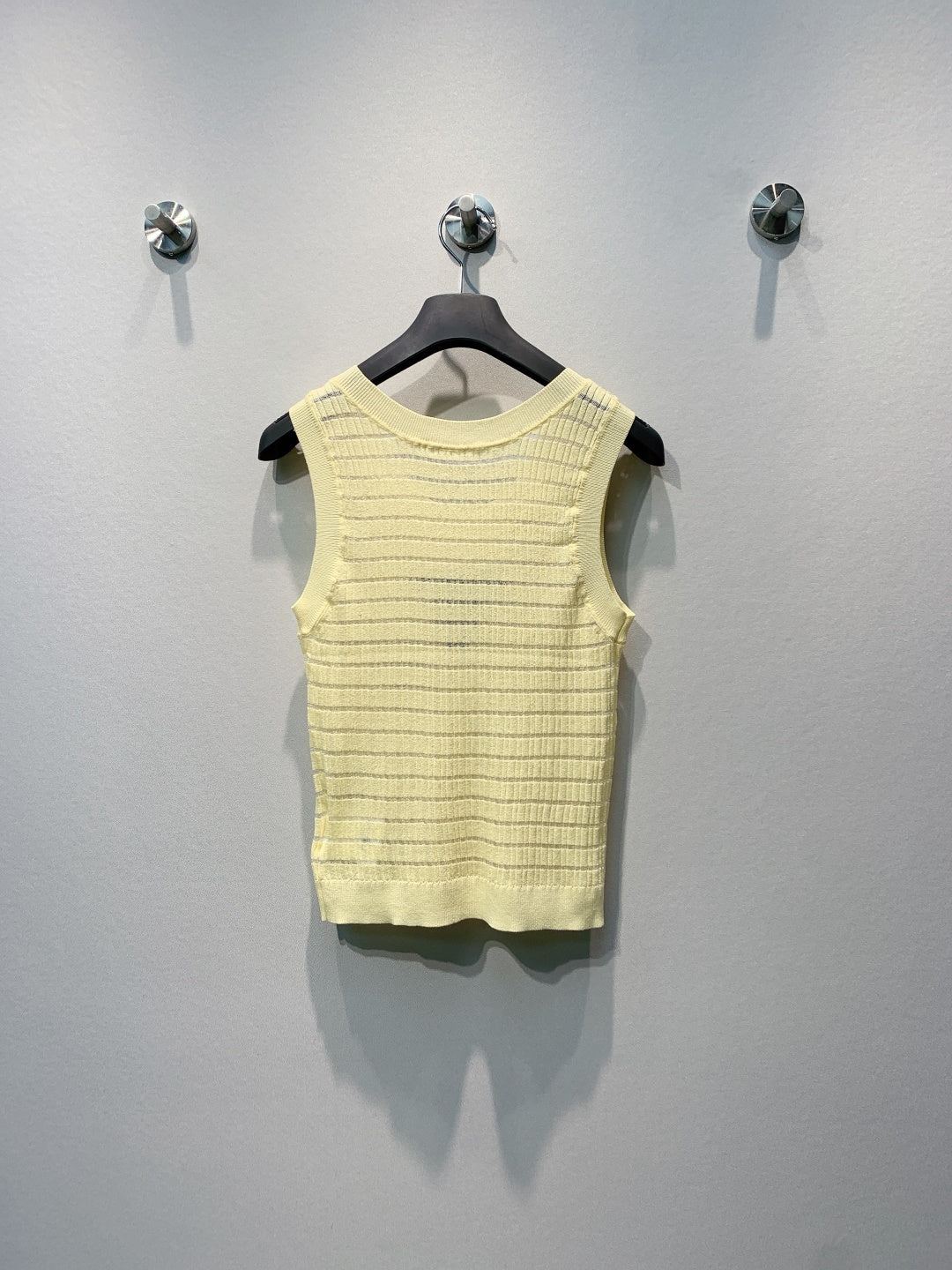 PRADA 26S SLEEVELESS KNIT TOP 1006
