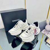 TRAINERS SNEAKER IN WHITE CALFSKIN WITH STICKER 238627