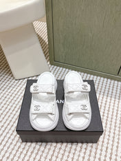 CHANEL 25S STRAP SANDALS IN WHITE PATENT CALFSKIN SILVER HARDWARE