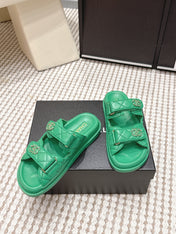 CHANEL 26S SANDALS IN GREEN CALFSKIN