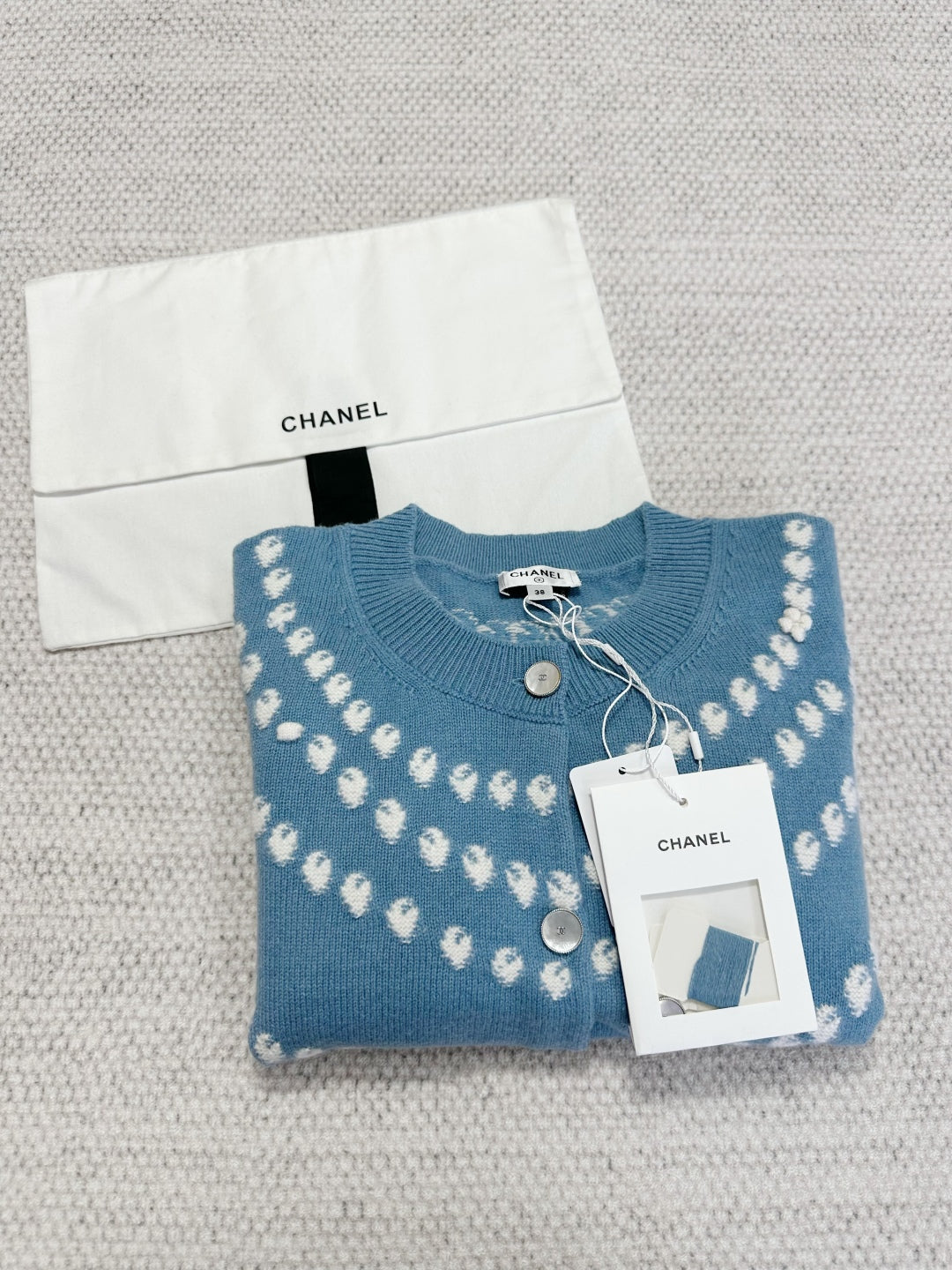CHANEL CARDIGAN STYLE 101