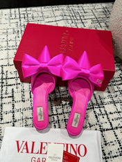 HIGH MULE IN BRIGHT PINK SILK