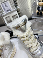 MARTIN BOOTS IN SILVER CALFSKIN AND LAMB FUR LINING