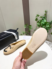 CHANEL 26S FLAT MULES IN BEIGE LAMBSKIN