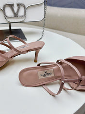 ROCKSTUD WISPY CREPE PINK CALFSKIN MULE 60MM