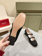 TRÈS VIVIER MARY JANE DOUBLE-STRAP IN BLACK SILK