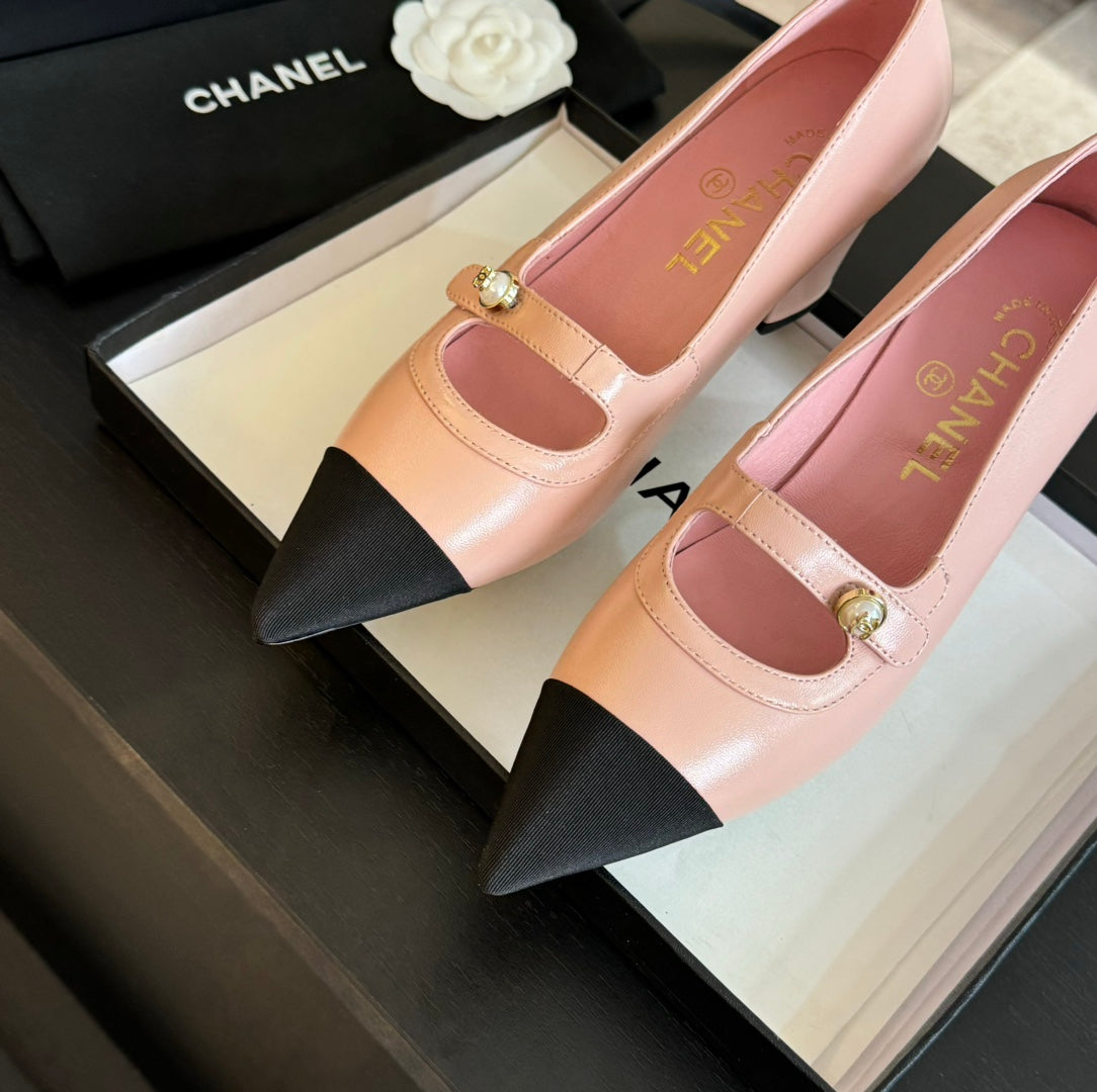 Double C WOMEN'S SHOES SPIRIT TOE Light Pink Lambskin