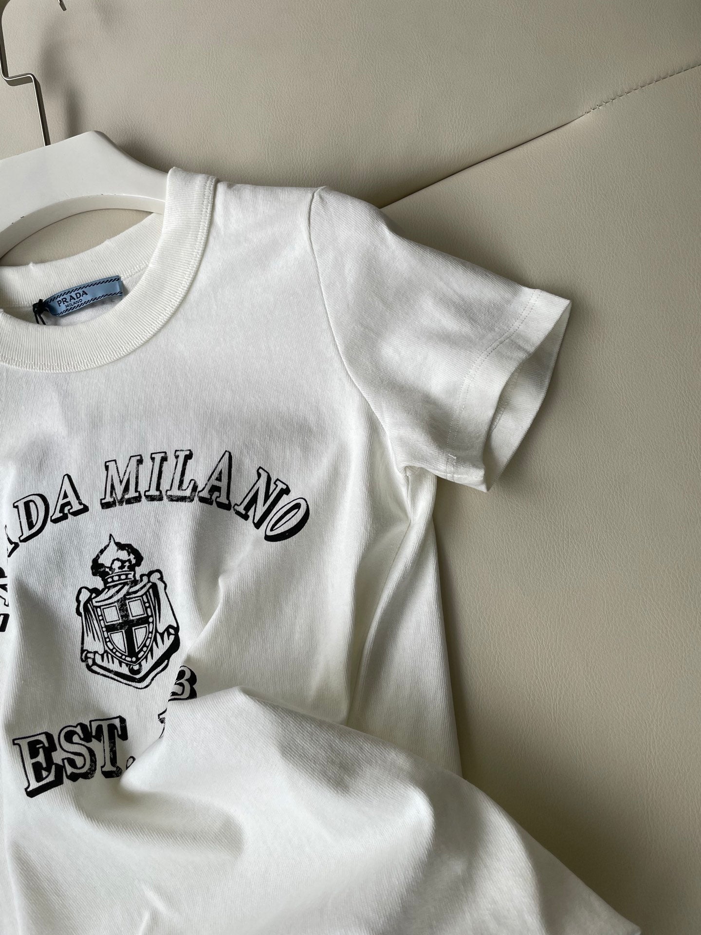 PRADA 26S T-SHIRT 1002