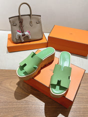 HM 25S HIGH WEDGE SANDALS IN LIGHT GREEN LAMBSKIN STYLE 1