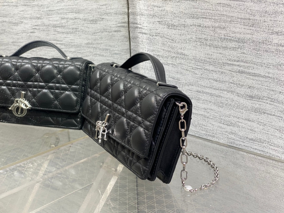 DIOR 25S DIOR TALK PHONE POUCH 21 IN BLACK CANNAGE LAMBSKIN SILVER HARDWRE