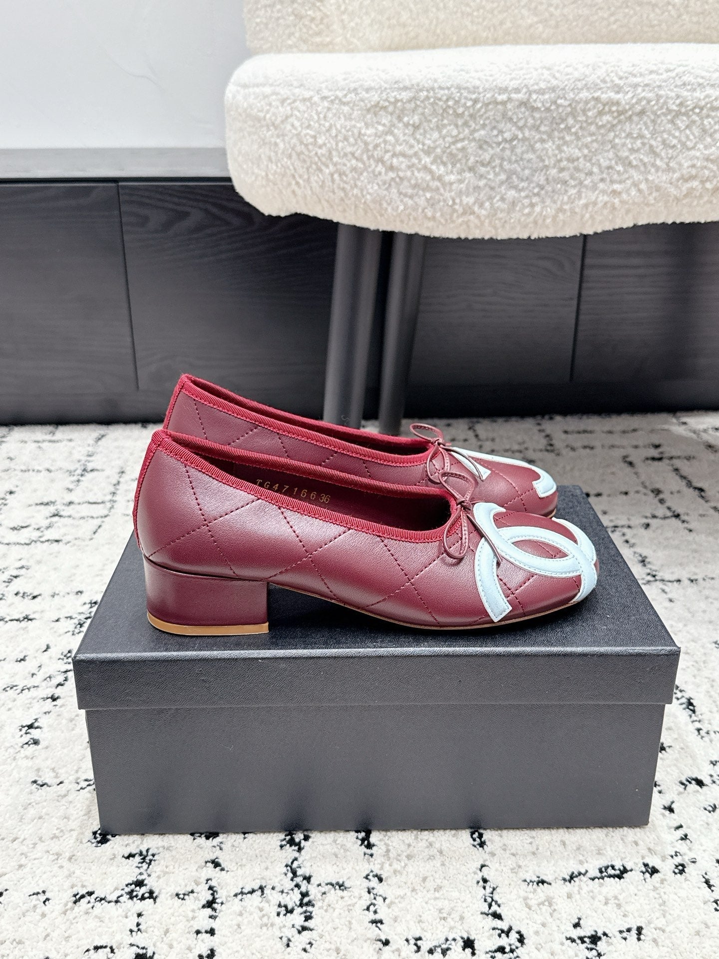 CHANEL 26S HIGH HEELS IN DARK RED LAMBSKIN WITH BOW