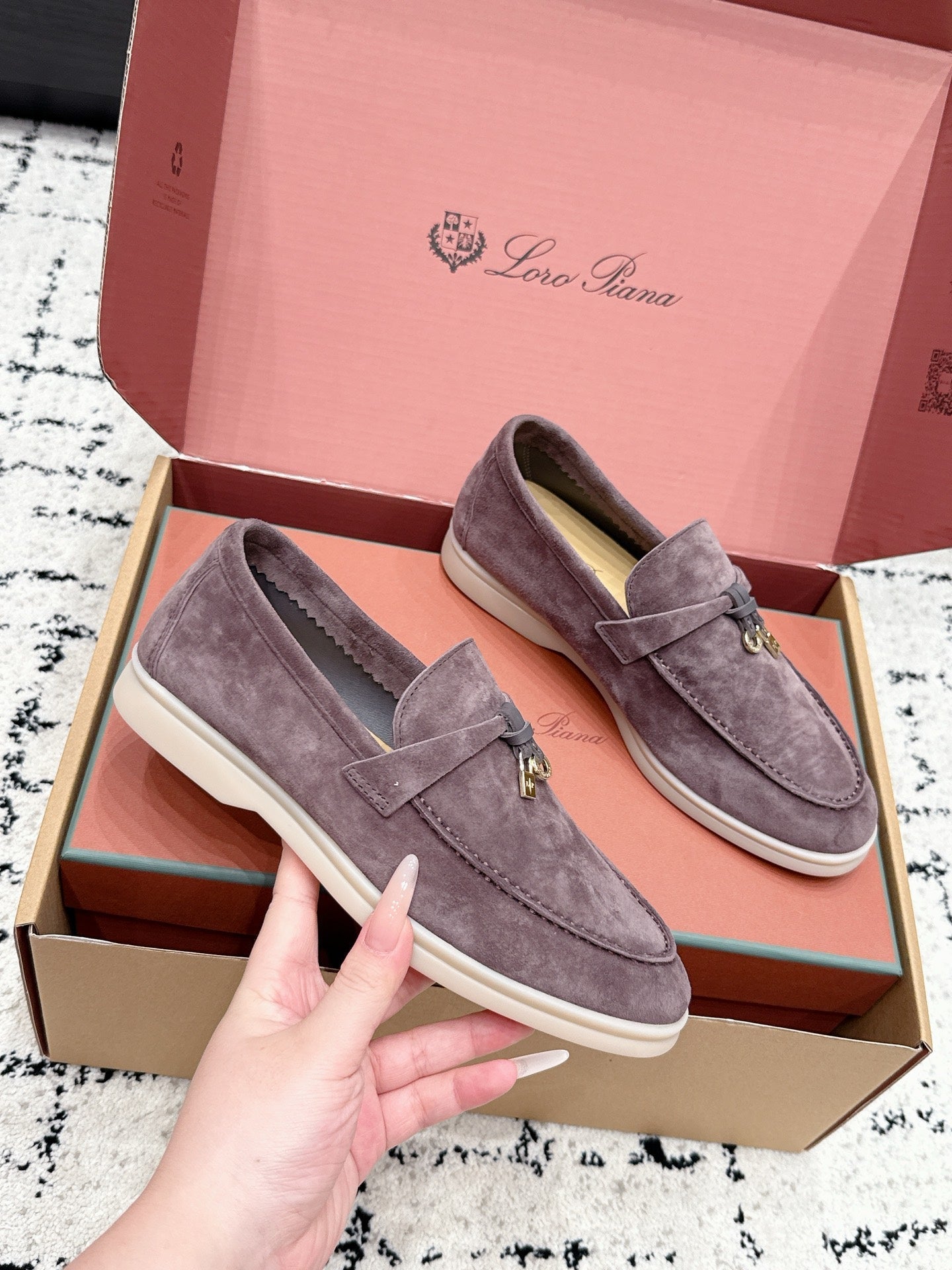 LP 26S SUMMER CHARMS WALK LOAFER IN PURPLE GRAY SUEDE GOLD HARDWARE