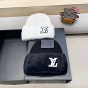 KNITTED BEANIE HAT IN WHITE WOOL AND RABBIT FUR 413354