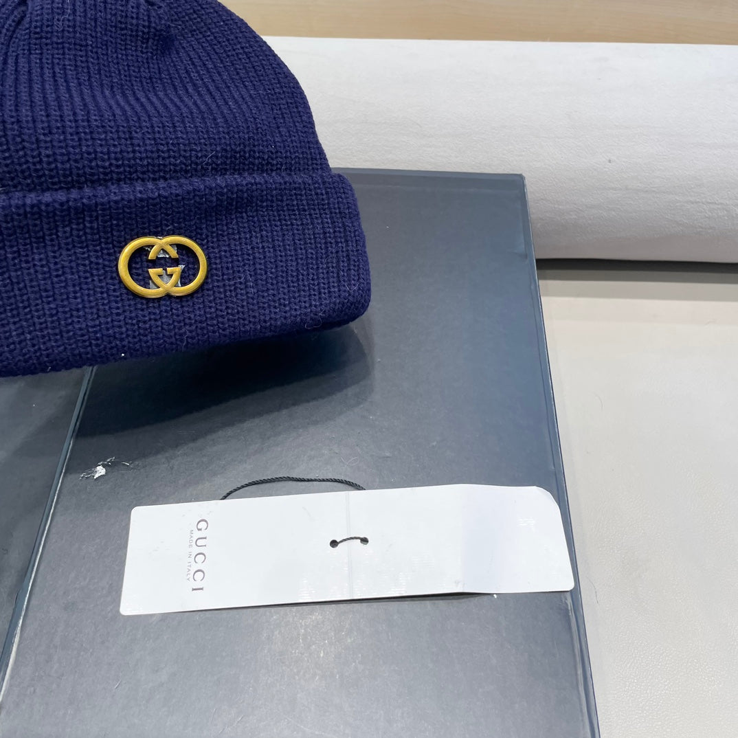 BEANIE HAT IN NAVY BLUE WOOL 433462