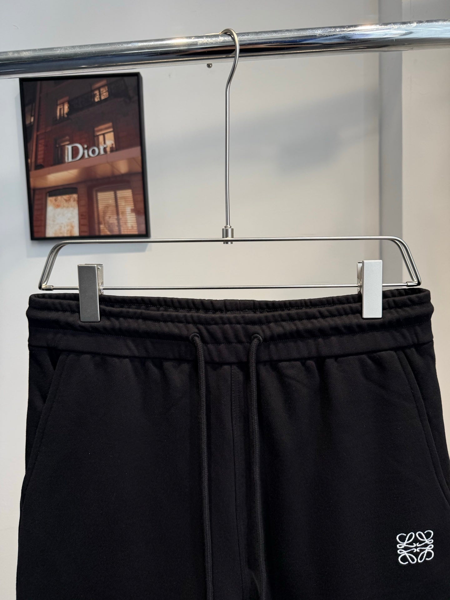 LOEWE 26S EMBROIDERED SWEATSHORTS 538