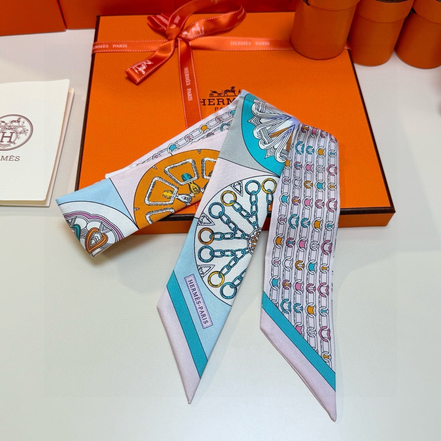 HERMES 25S SCARF 90 IN SILK 856726