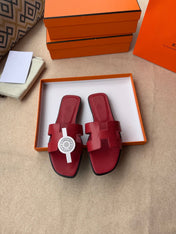 0RAN SANDALS IN JAM RED CALFSKIN