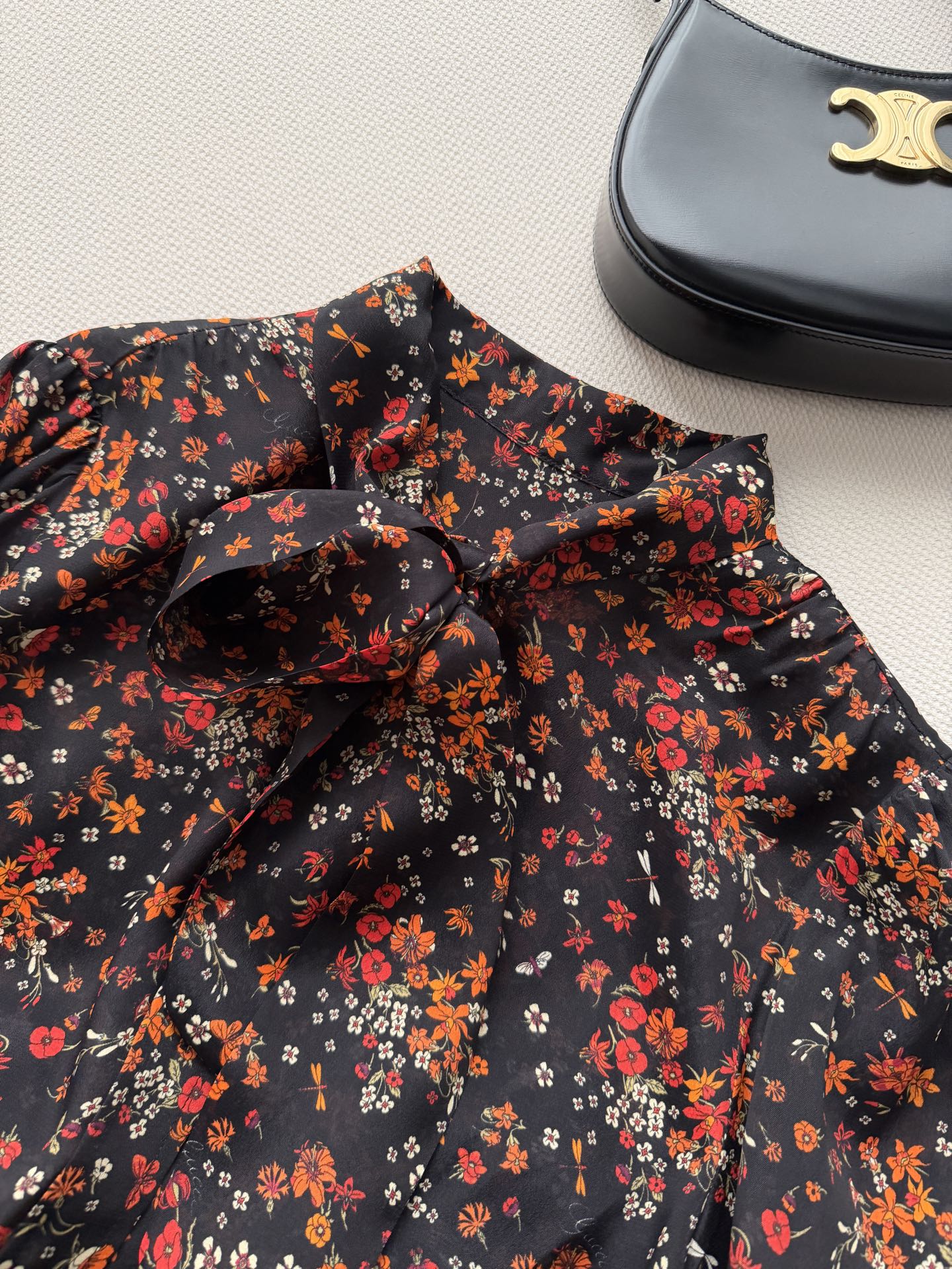 GUCCI 26S LONG-SLEEVE FLORAL BOW-TIE BLOUSE 485
