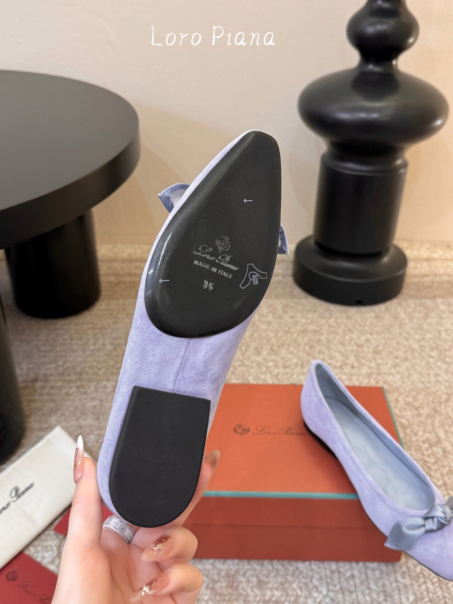 LP 26S BALLET FLATS IN LAVENDER PURPLE SUEDE WITH SATIN BOW