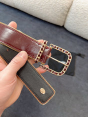BELT 40MM IN WINE RED CALFSKIN WITH INTERWOVEN CHAIN BUCKLE ZIPPER IN TRIM GOLD HARDWARE