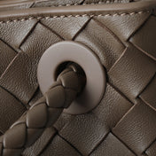 BOTTEGA VENETA 25S LARGE ANDIAMO 42 IN DARK BROWN CALFSKIN GOLD HARDWARE