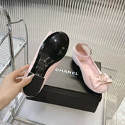 BOW MARY JANE SHOES IN PASTEL PINK VELVET