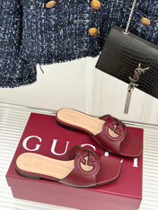 SLIDE SANDALS IN RED CALFSKIN