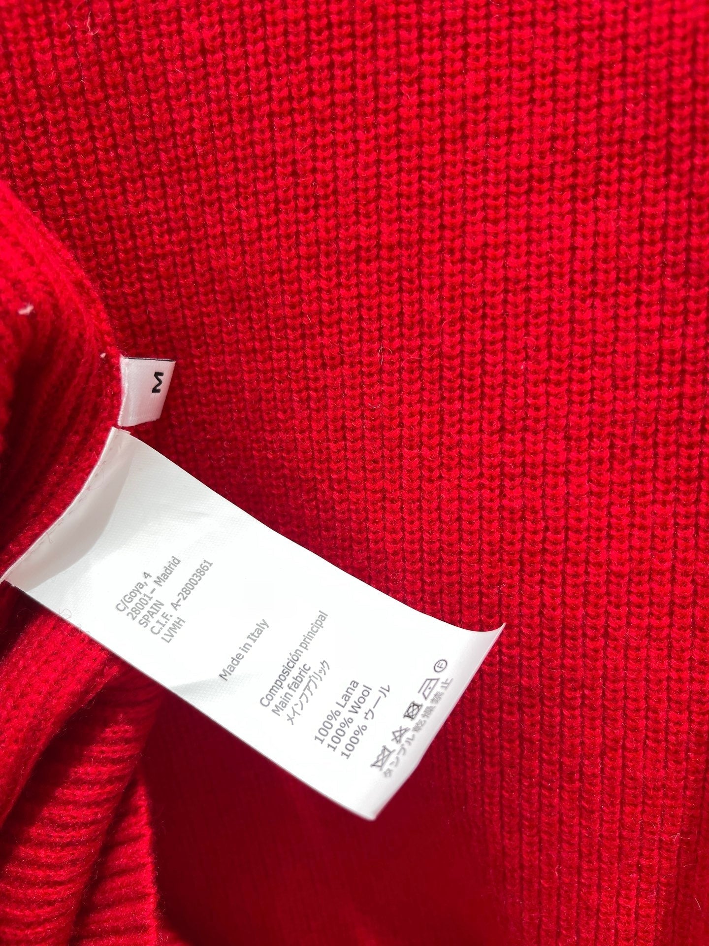 LOEWE 26S V-NECK KNITTED SWEATER 553
