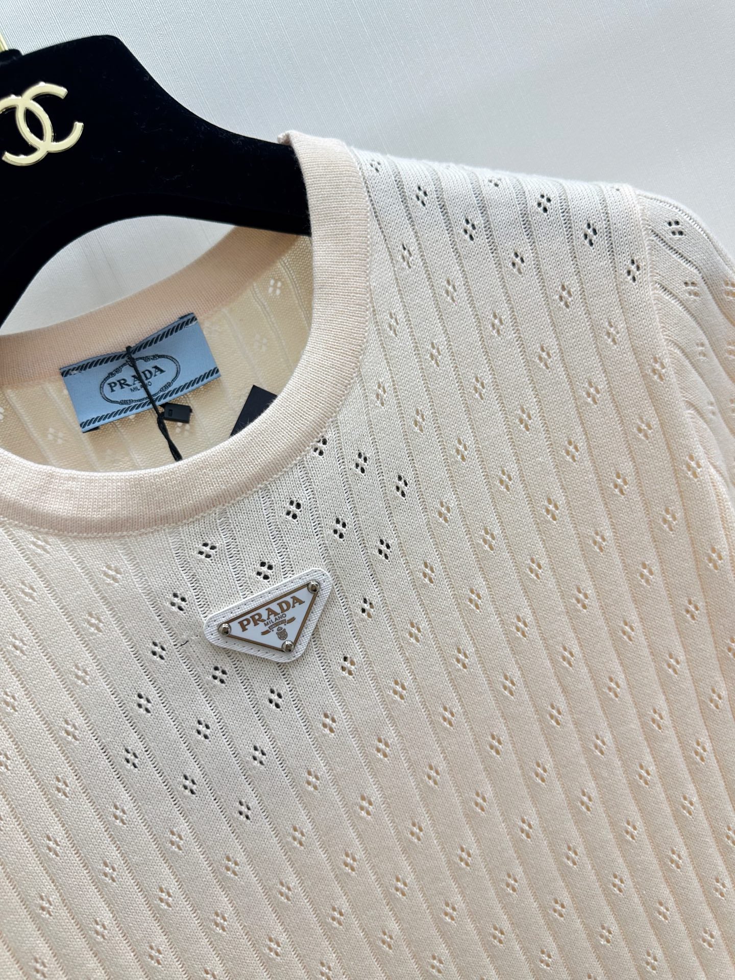 PRADA 26S SHORT-SLEEVE KNIT TOP 1017
