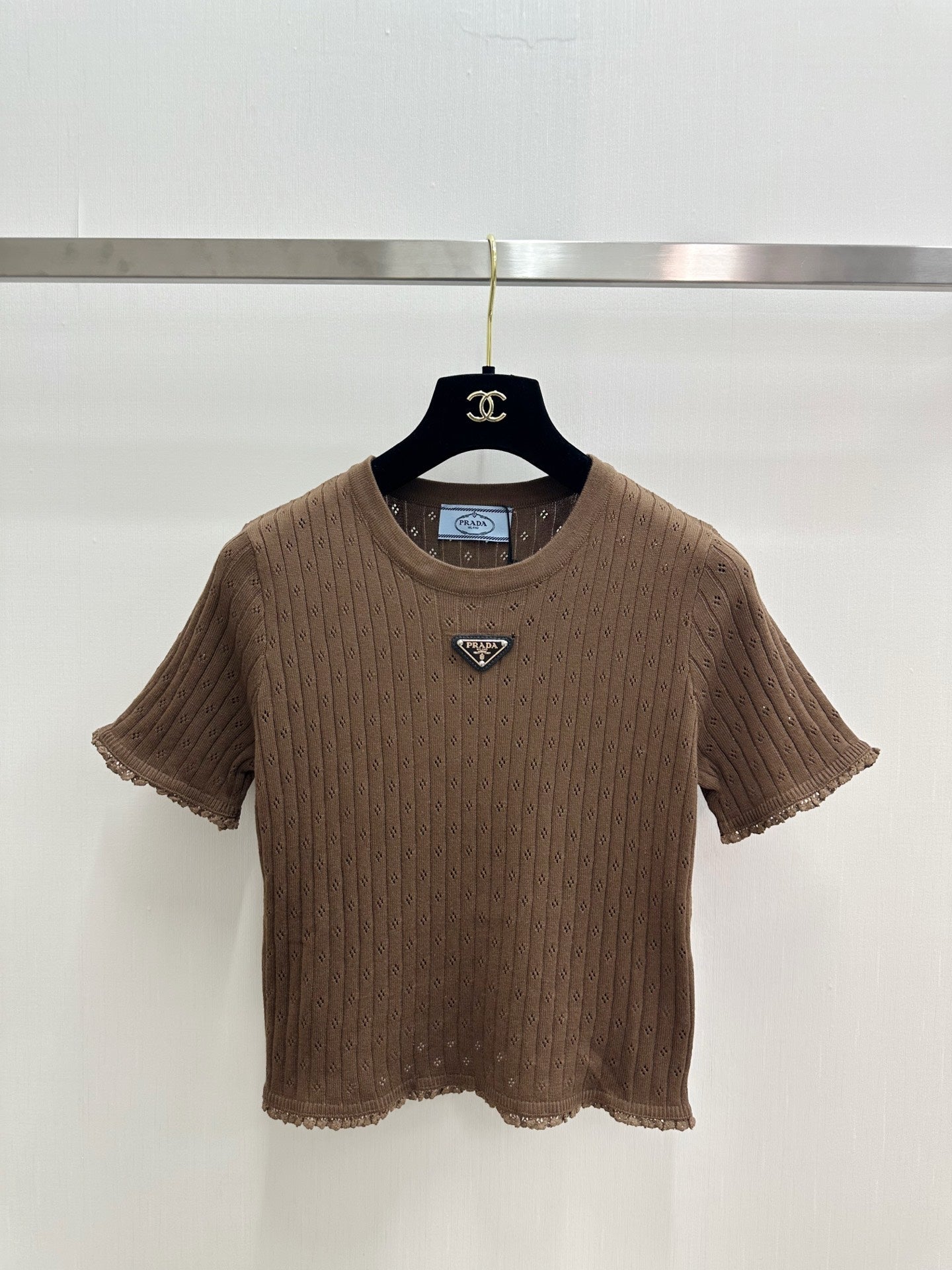 PRADA 26S SHORT-SLEEVE KNIT TOP 1018