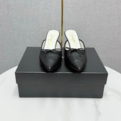 CC HEEL MULES 25S IN BLACK LAMBSKIN WITH BOW