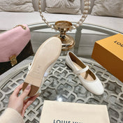 MARY JANE SHOES IN WHITE PATENT CALFSKIN