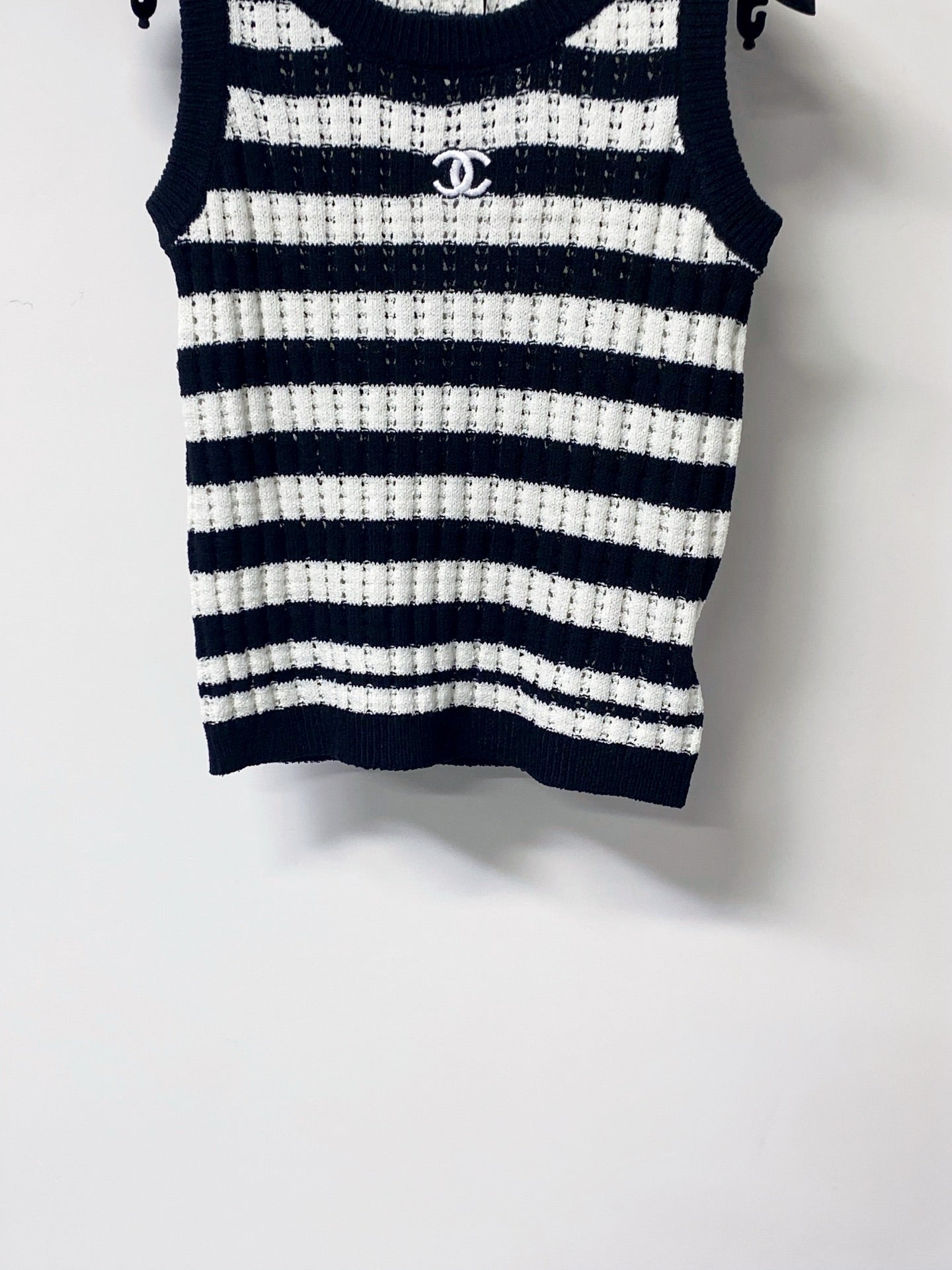 CHANEL 26S STRIPED KNIT TANK 1296
