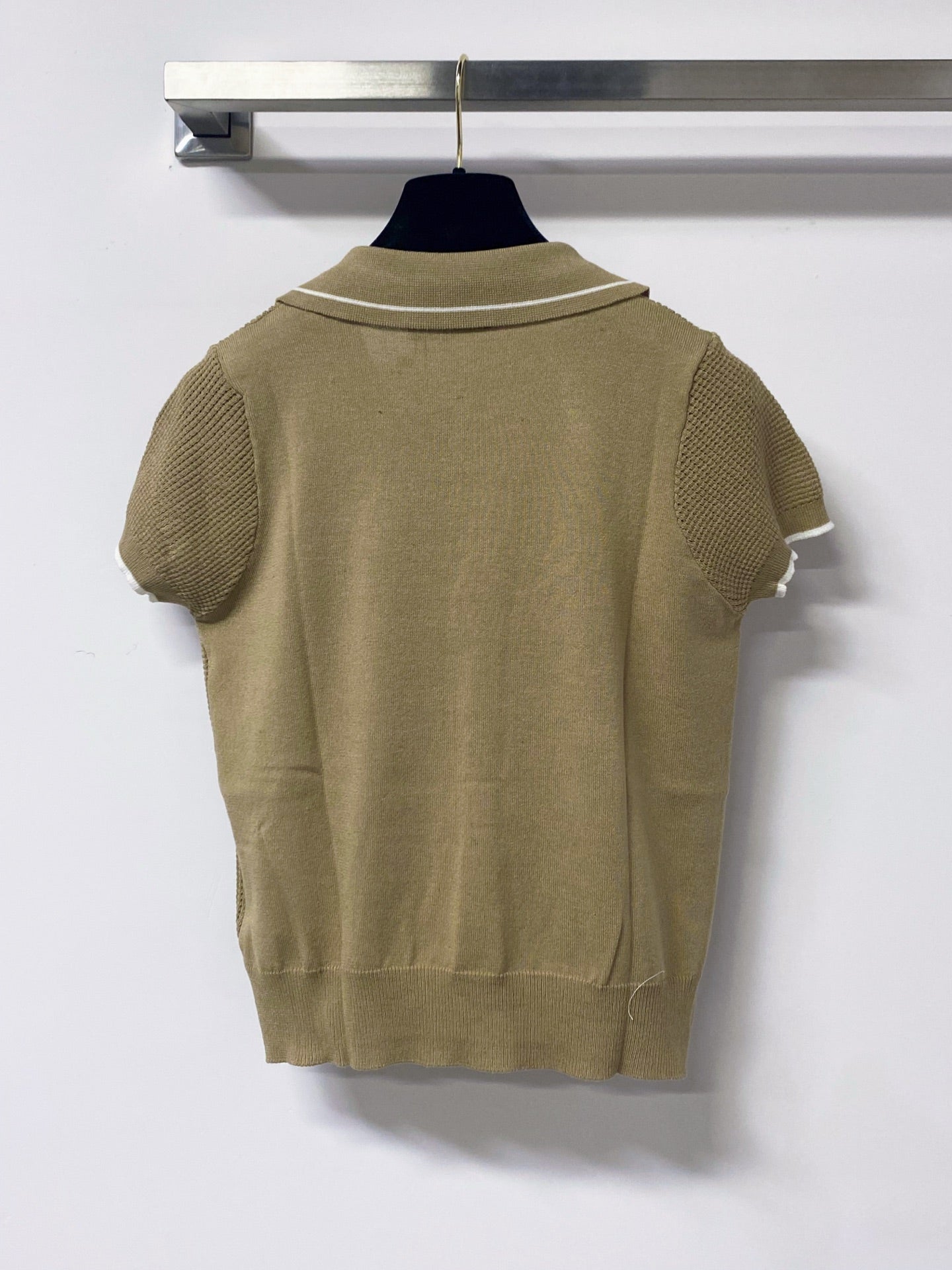 PRADA 26S SHORT-SLEEVE KNIT TOP STYLE 947