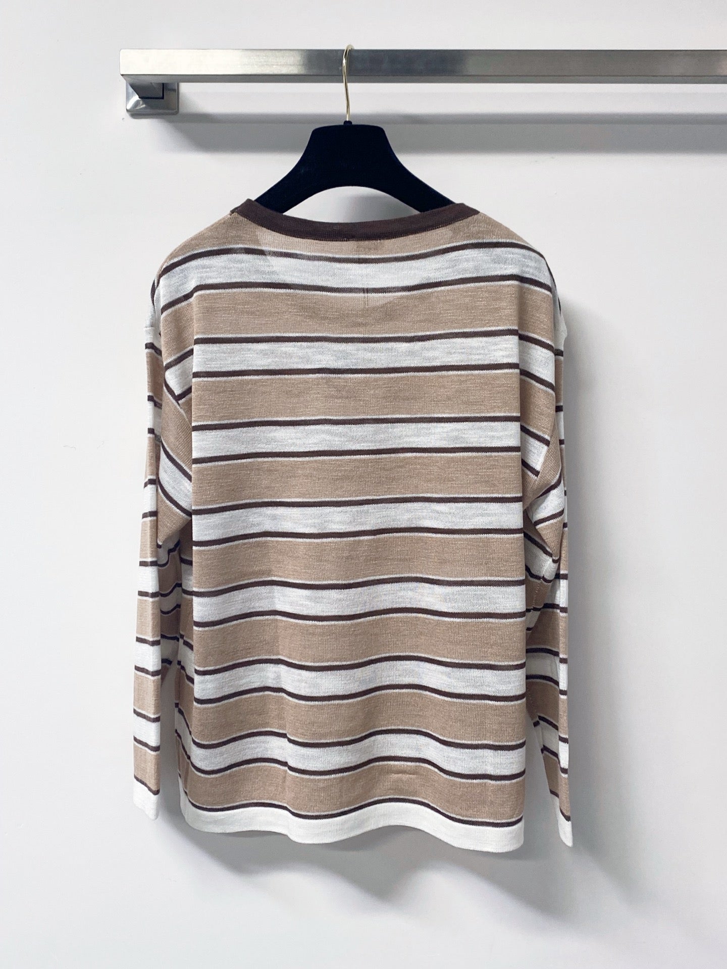 LOEWE 26S STRIPED LIGHTWEIGHT KNITTED SWEATER 570